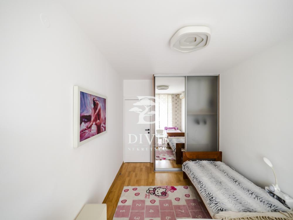 Slika 8 - Vladmira Popovića,  Stan na prodaju, 139m2, 810.000€